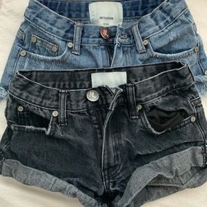 One teaspoon shorts.